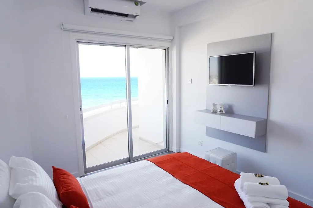 Lazuli Sea View Beachfront Ap 43 Larnaca 0*,  Cyprus
